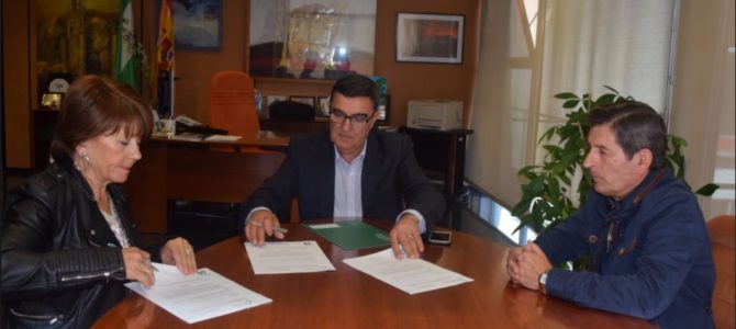 FEAFES-HUELVA VUELVE A FIRMAR CONVENIO DE COLABORACIÓN CON LA DELEGACIÓN TERRITORIAL DE EDUCACIÓN.